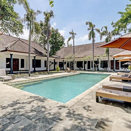 Oyo 90638 Pondok Idas Hotel Legian  Exterior photo