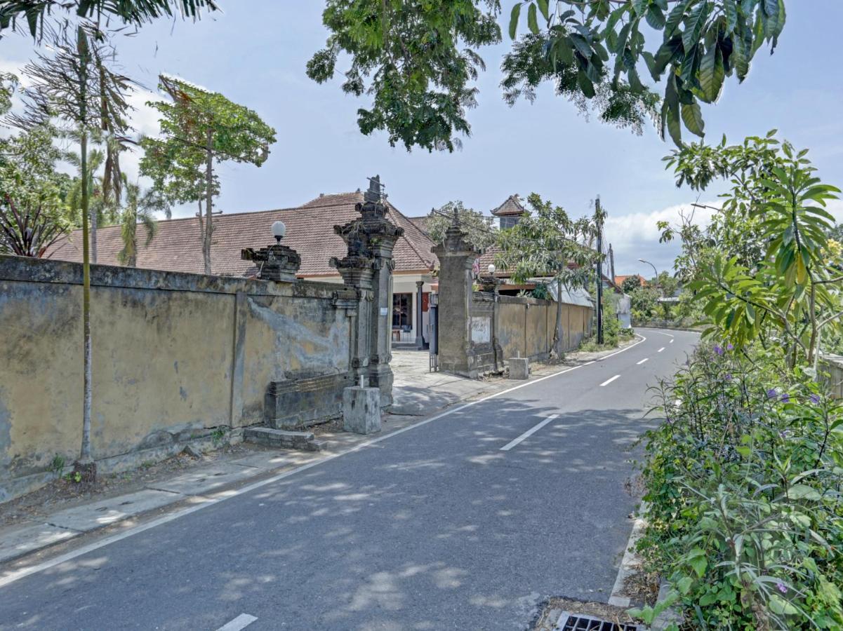 Oyo 90638 Pondok Idas Hotel Legian  Exterior photo
